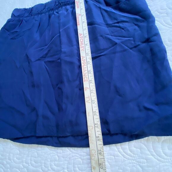 Old Navy Blue Mini Skirt M Elastic Waist Casual 2 Pockets - Picture 9 of 9